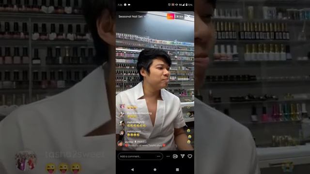 @TinoVo Q&A with Tino Talking Tips & Cardi B Nail Bling Guru pop in LIVE Jenny the Bling Queen! смотреть онлайн