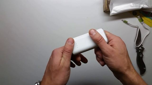 Power Bank 5000 мАч из Китая.
