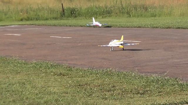 Video Compilation of RC pilots having fun at Irene Radio Flyers. (1080HD) смотреть онлайн