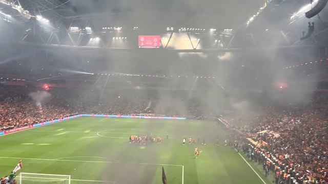 Maçın Son Dakikaları ve Bitiş Düdüğü Galatasaray - Fenerbahçe 4K смотреть онлайн