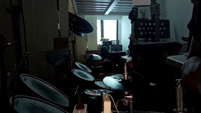Daydream Believer (16 years old) by The Monkees drum cover смотреть онлайн