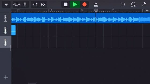 How I record vocals from GarageBand App смотреть онлайн