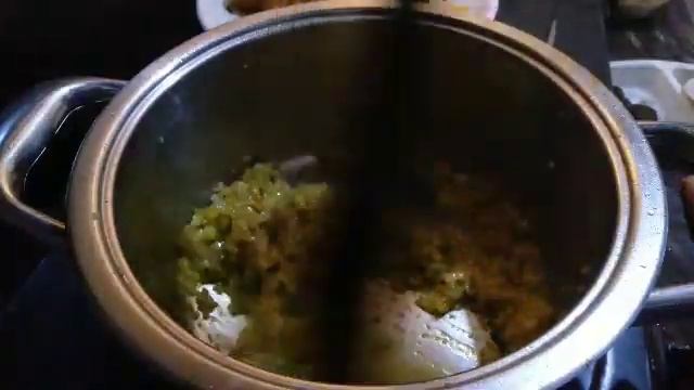 Bharwan Tinda | Stuffed Tinda Recipe | Aasan recipe смотреть онлайн