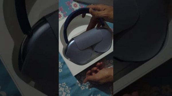 Airpods Max Blue Unboxing