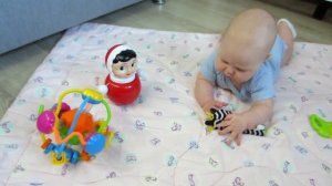 Ребенку 5 месяцев.Что умеем?
