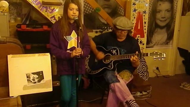 Fleetwood Mac - Sara - Acoustic Cover - Jazzy ft. Danny McEvoy смотреть онлайн