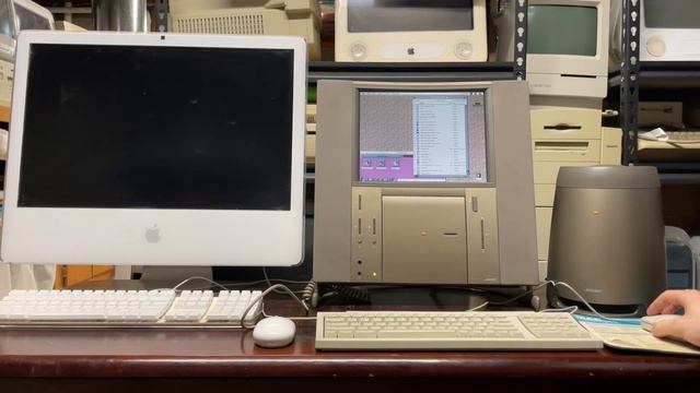 Twentieth Anniversary Macintosh Comparison смотреть онлайн