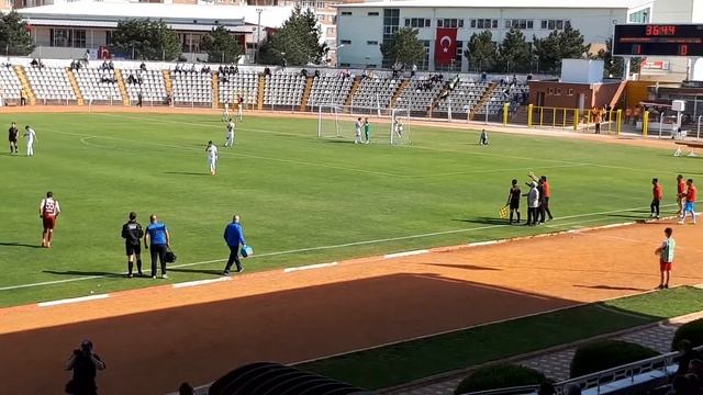 Alperen Pak Müthiş Frikik смотреть онлайн