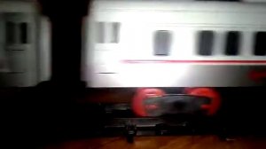 Поезд сбивает машину 1