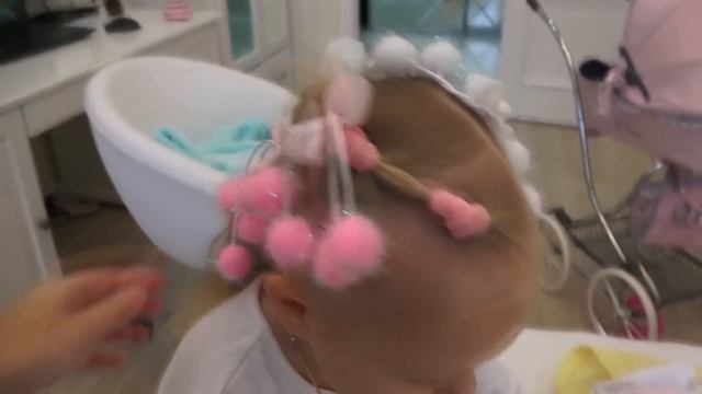 ВЛОГ Что с моими БРОВЯМИ Наш самый обычный выходной день смотреть онлайн