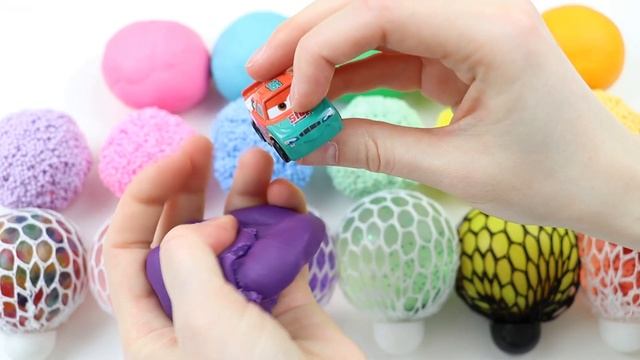 Surprise Toys For Kids And Learn Colors With Play Doh Rainbow Animals #learncolors
