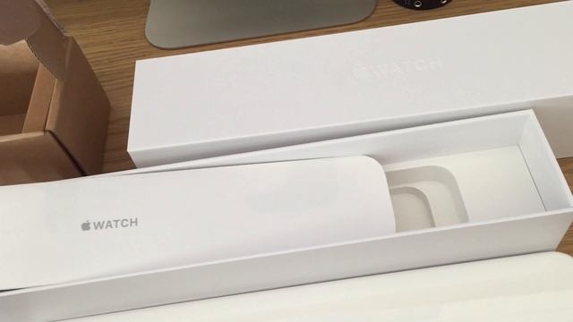 Apple Watch Sport (42mm) - Quick Unboxing смотреть онлайн