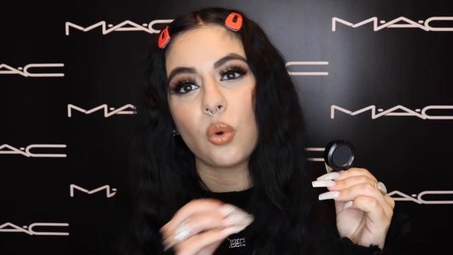 MAC COSMETICS BLACK FRIDAY BUNDLE смотреть онлайн