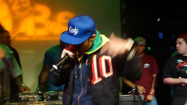 Mac Miller Nikes On My Feet Live @SOBs смотреть онлайн