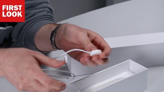 Apple Watch: Das Unboxing der Sport-Watch смотреть онлайн