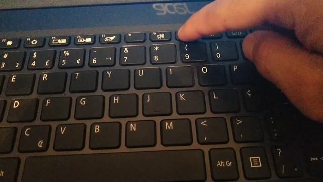 Como Instalar o Windows 11 pelo Pen Drive e colocar o SSD. смотреть онлайн