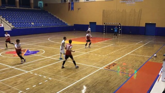 GİKAL - BURSA SPOR LİSESİ TÜRKİYE GENÇ ERKEKLER FUTSAL ŞAMPİYONASI MAÇI İKİNCİ YARI смотреть онлайн