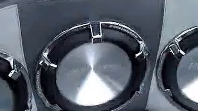 12vdb.com - car audio database: Audiobahn Alum12.2 смотреть онлайн