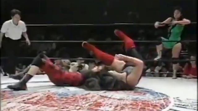 REGGIE BENNETT/TERRI POWER/MAYUMI OZAKI V DEVIL MASAMI/MIKI HANDA/PLUM MARIKO смотреть онлайн