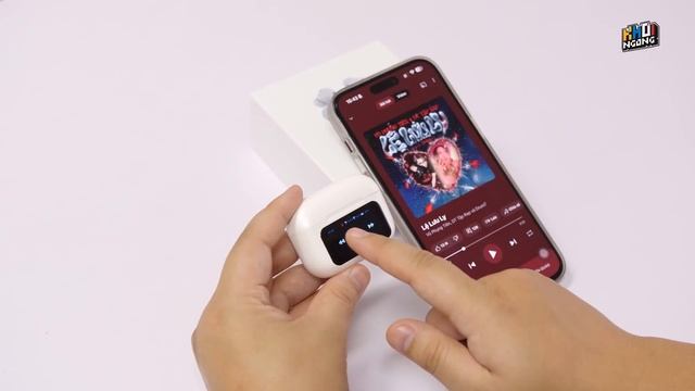 Độc lạ: Tai nghe 600k nhìn như AirPods Pro nhưng CÓ MÀN HÌNH! смотреть онлайн