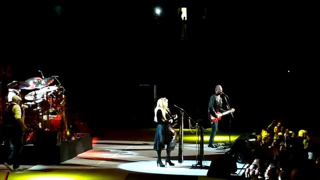 Fleetwood Mac - "Second Hand News" - Boston, MA - 04/18/2013 смотреть онлайн