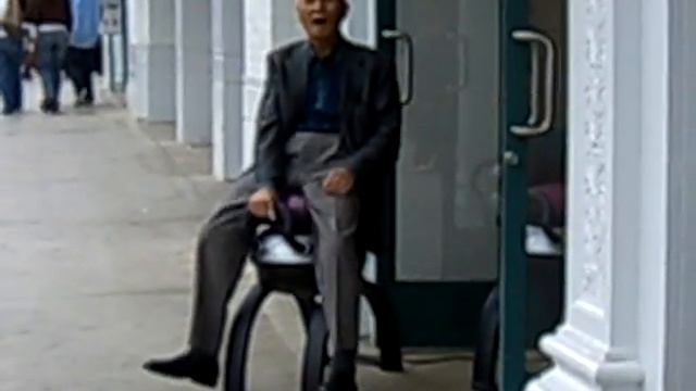 Old man getting it on смотреть онлайн