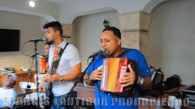Raul Roman El Capirolo Fiesta A Jose espinal смотреть онлайн