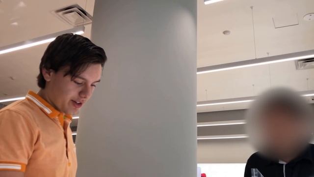 Comprando El Iphone 11 Solo Con Monedas смотреть онлайн