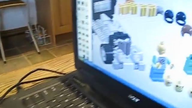 Sam on his computer смотреть онлайн