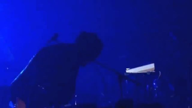 Linkin Park - Blackout (Live iTunes Festival 2011) смотреть онлайн