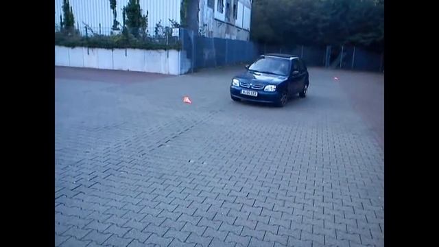 Parkplatz Parkour Micra смотреть онлайн