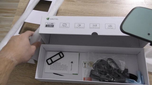 Navitel MR150NV: camera auto Full HD si night vision - unboxing смотреть онлайн