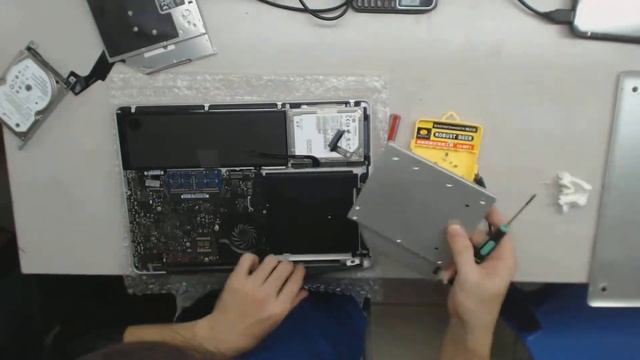 Nâng cấp 2 ổ cứng cho Macbook Pro смотреть онлайн