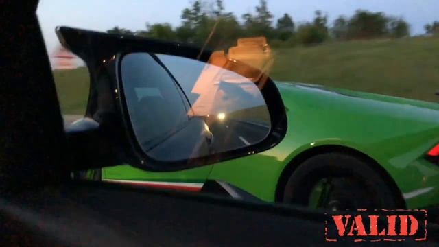 Test Drive Lamborghini Huracan Performante 640Hp vs Bmw M4 Competition 550Hp Street Racing 2019 смотреть онлайн
