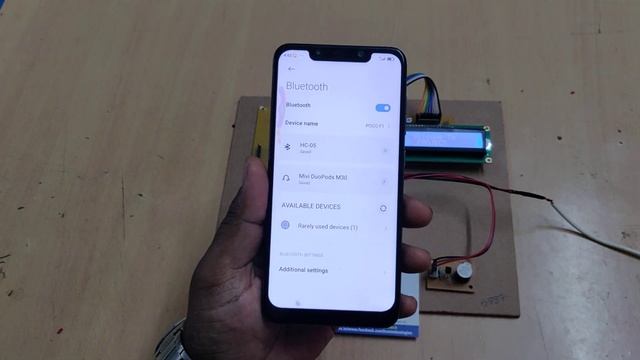 Voice commands based LCD scrolling notice board смотреть онлайн