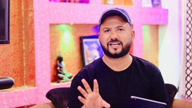 iPhone 11 Pro only 15k from olx | Should you buy 4g iPhone in 2022 | Sunday Qna 42 смотреть онлайн