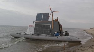 Самодельный ветрогенератор из мотор колеса гироскутера и солнечная электростанция.