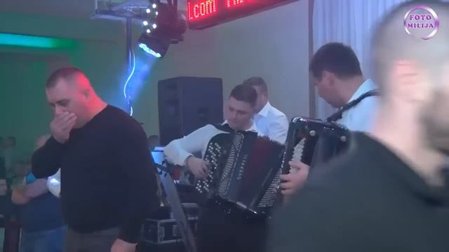 ROKI BEGOVIC // HIT BEND // MUZICKA ZABAVA