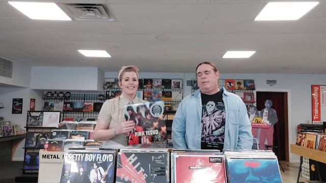 Atmosphere Collectibles 3/16 New Vinyl Unboxing смотреть онлайн