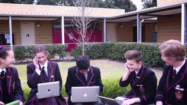 Haileybury School uses Meru Wi-Fi to support their Apple iPad program смотреть онлайн
