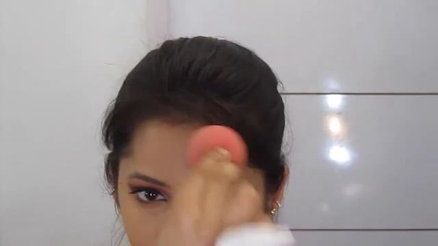 Cranberry Eye Makeup смотреть онлайн