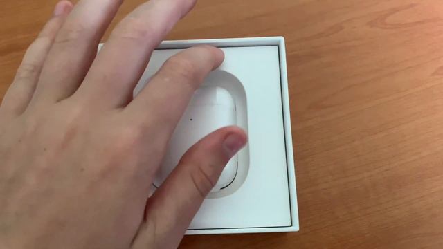 Unboxing Apple AirPods Wireless Charging Case смотреть онлайн
