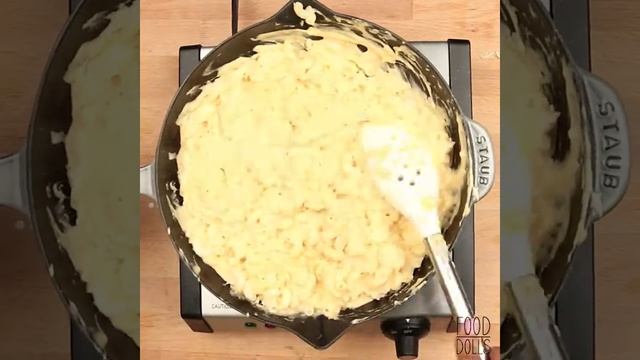Food Dolls - Skillet Mac and Cheese смотреть онлайн