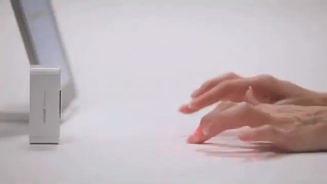 EPIC Precision Laser Projection Keyboard смотреть онлайн