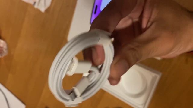 Iphone 14 Pro and Iphone 13 Pro Comparison || Iphone Dubai Prices? Burdubai!! смотреть онлайн