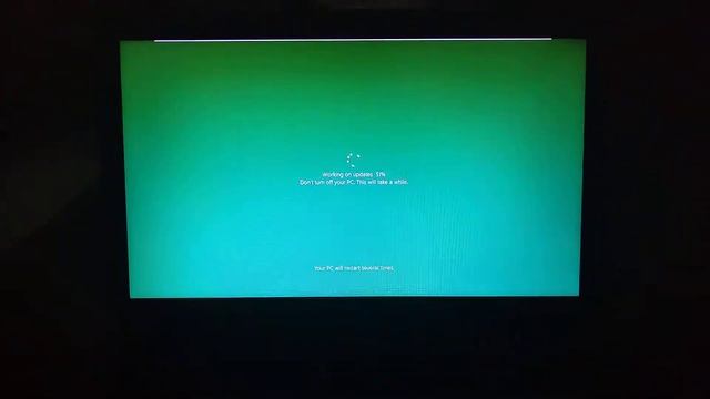 Upgrading to Windows 10 Version (1809) from Windows 10 Version (1607) смотреть онлайн