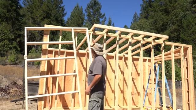 Build A Shed And Greenhouse Combo Part 1 смотреть онлайн