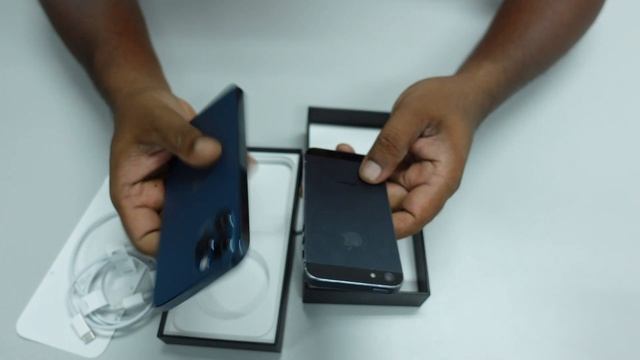 I Phone 12 Pro Max Unboxing(Bengali) смотреть онлайн