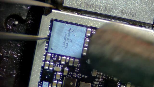 iPhone 7 Plus Audio IC Reflow Microscope View смотреть онлайн