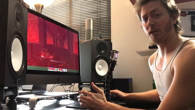 iMac Pro VS DOOM (NUTS.WAD Benchmark) смотреть онлайн